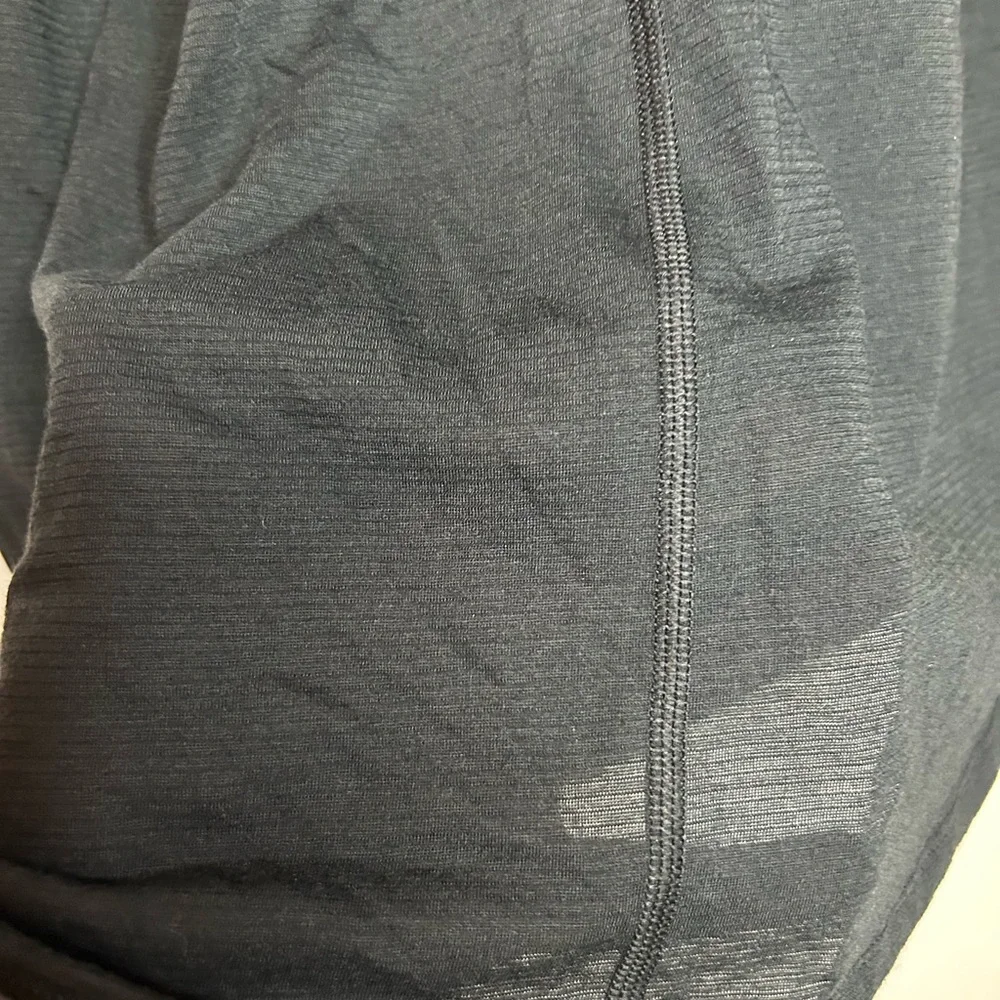 Under Amour Razorback Tank - Picture 6 of 6